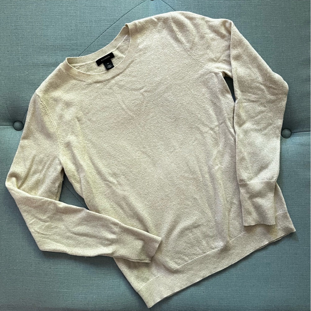 HALOGEN Crew neck Cream and gold Sweater holiday fun! Sparkle normcore layering
